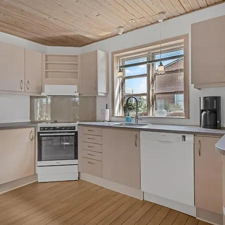 Nyaraló Antine - 400m From The Sea By Interhome *