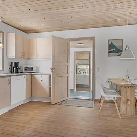 Nyaraló Antine - 400m From The Sea By Interhome *